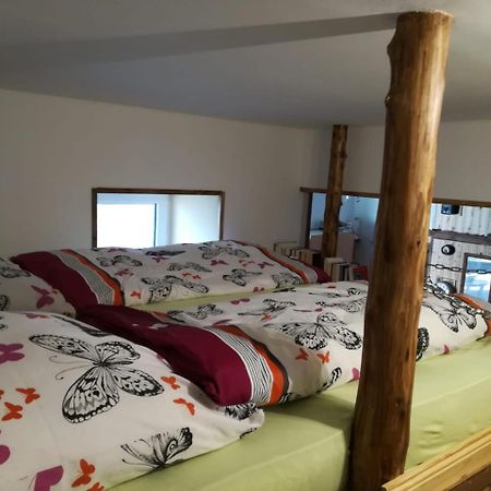 格尔利茨Zur Alten Backerei住宿加早餐旅馆 外观 照片
